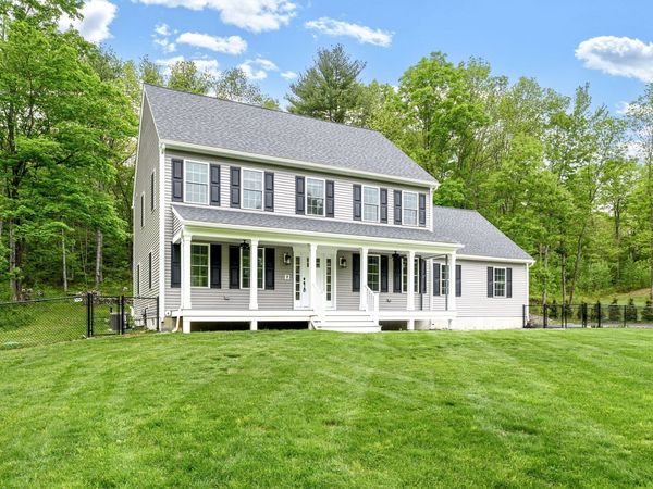 1310 N Brookfield Rd, Oakham, MA 01068