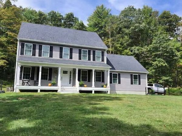 1310 N Brookfield Rd, Oakham, MA 01068