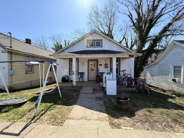 13 Alleghany St , Clifton Forge, VA 24422