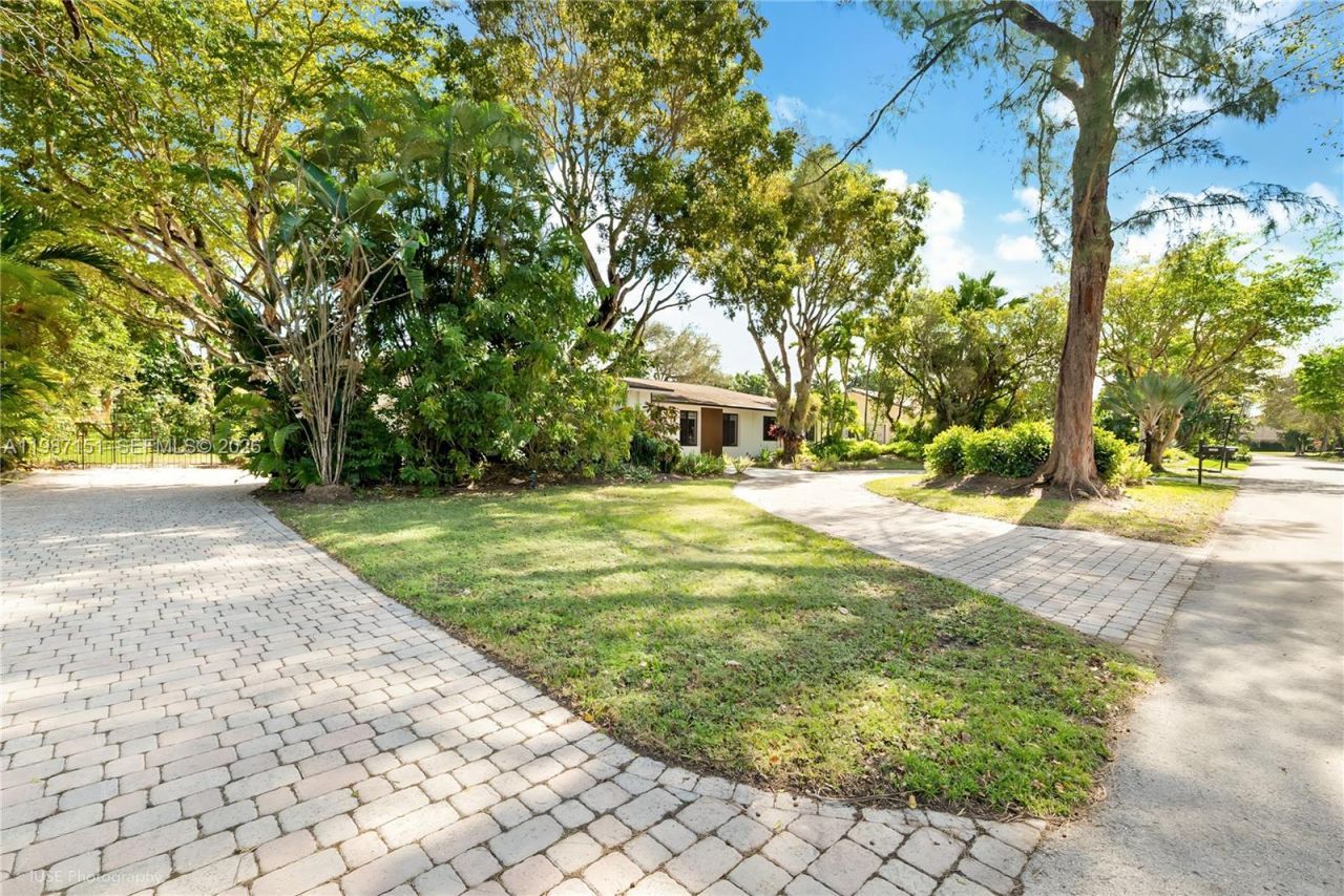 17203 SW 78th Pl , Palmetto Bay, FL 33157 Photo