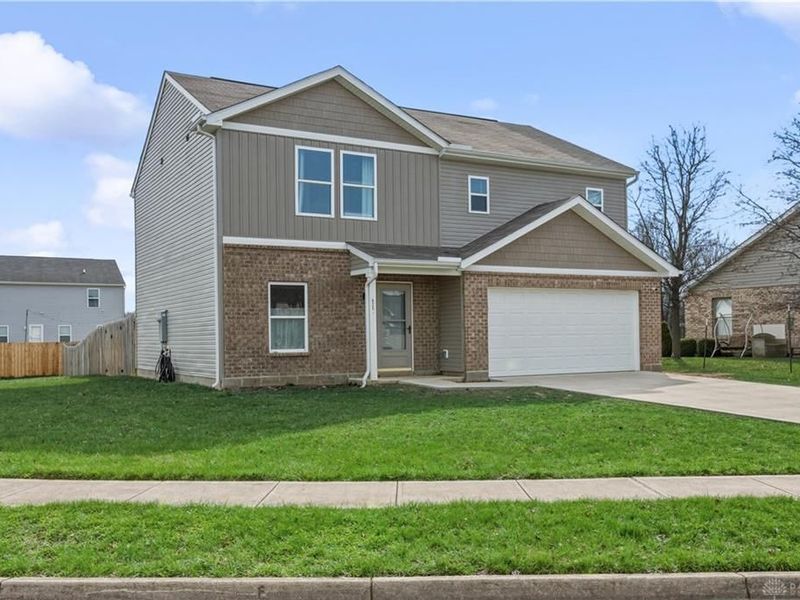 625 Holderman Place, New Lebanon, OH 45345 Photo 3