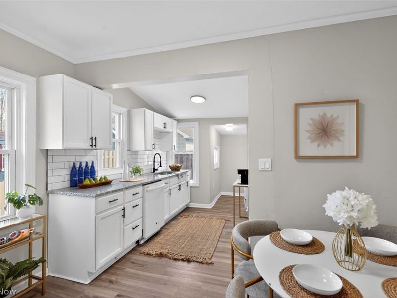 164 E 317th Street, Willowick, OH 44095 Photo 12