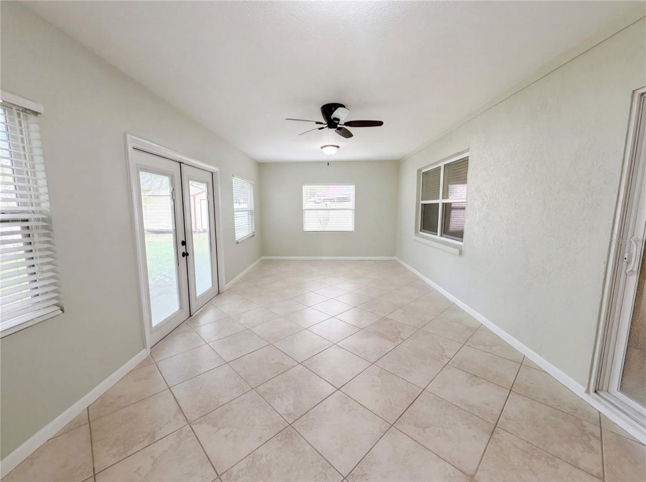 1415 Sandalwood Drive , Plant City, FL 33563 Photo