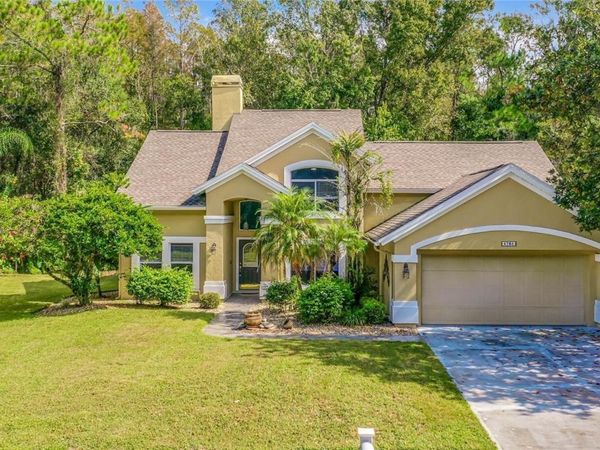 6708 YARDLEY WAY , TAMPA, FL 33647