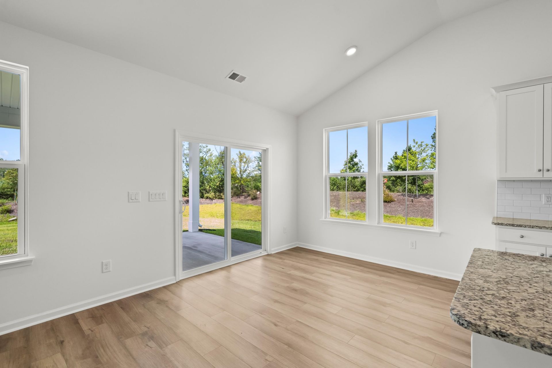 259 Letha Dr Photo 19