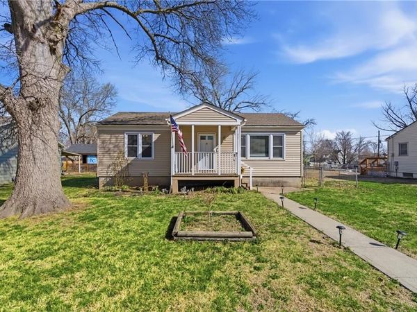522 Pennsylvania Street, Leavenworth, KS 66048