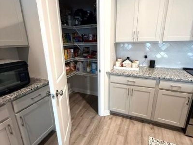 1038 Bayberry Drive, Waynesville, OH 45068 Photo 8