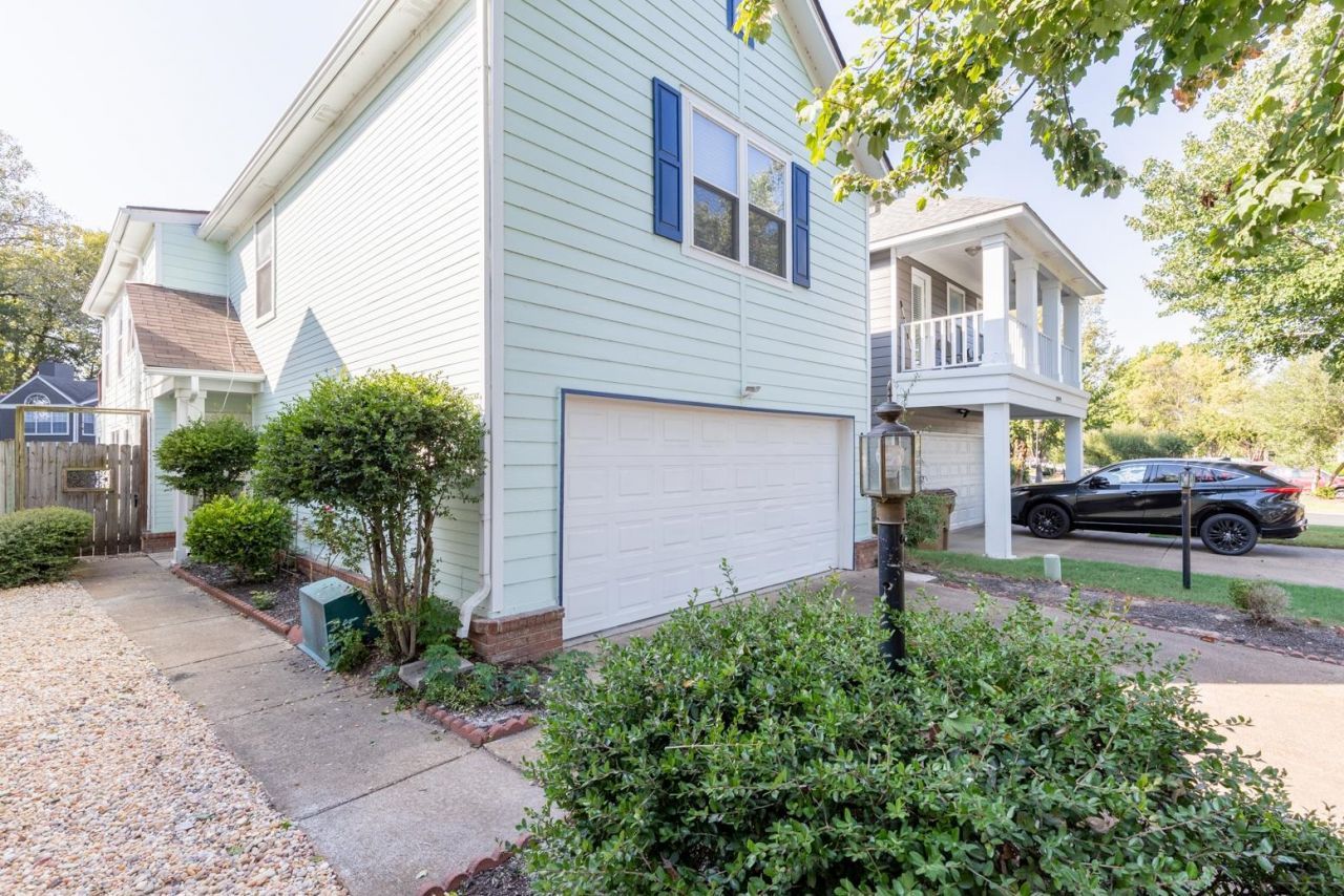 1093 Island Mist Cir, Memphis, TN 38103 Main Photo