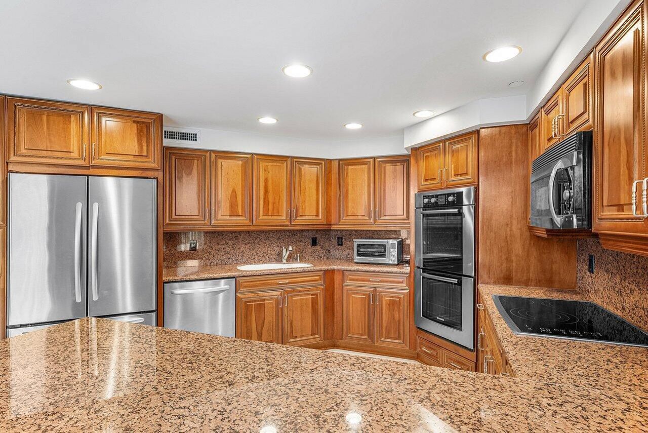 20320 Fairway Oaks Drive, Unit 331, Boca Raton, FL 33434 Photo