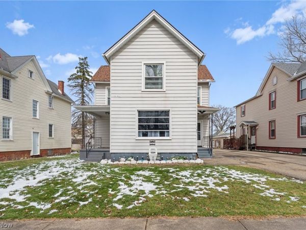 125 E Indiana Avenue , Sebring, OH 44672