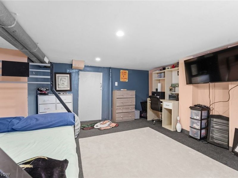 125 E Indiana Avenue, Sebring, OH 44672 Photo 24