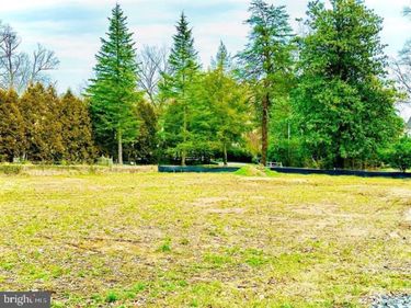 836 HERBERT SPRINGS ROAD, ALEXANDRIA, VA 22308