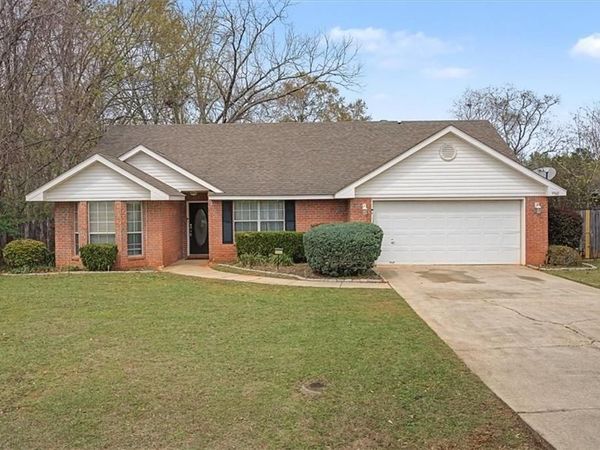 9960 Johnson Road S, Mobile, AL 36695