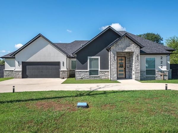 222 Meadowlark Drive, Wills Point, TX 75169