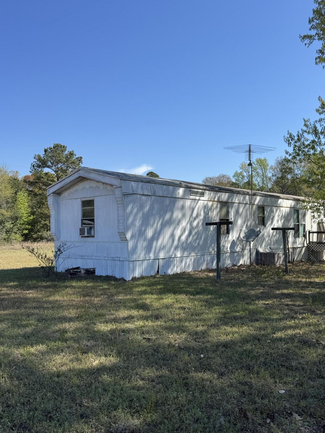 1830 Goslin Pond Rd Photo 4