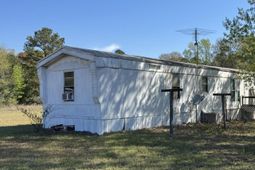 1830 Goslin Pond Rd photo 4