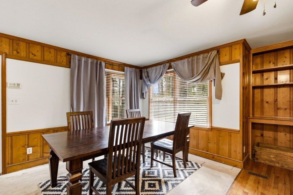 1508 Elm St. Photo 10