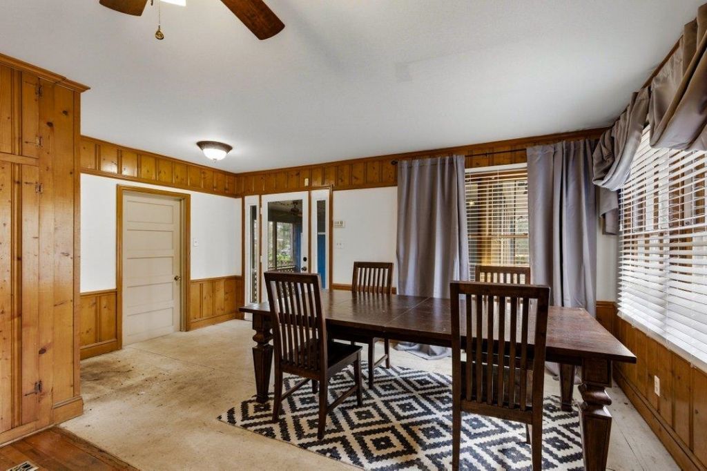 1508 Elm St. Photo 11