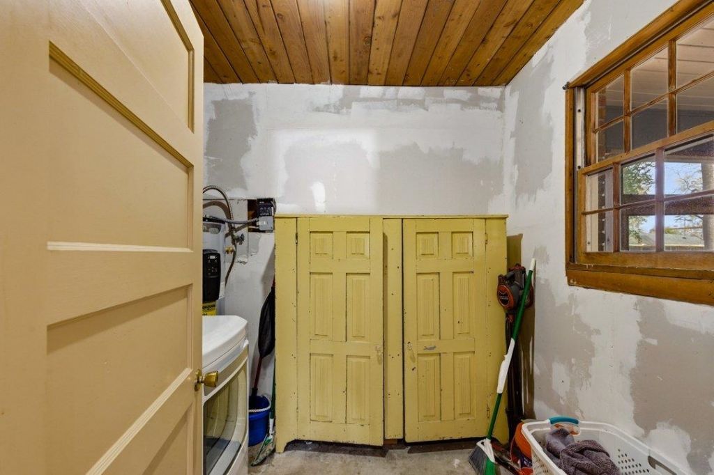 1508 Elm St. Photo 12