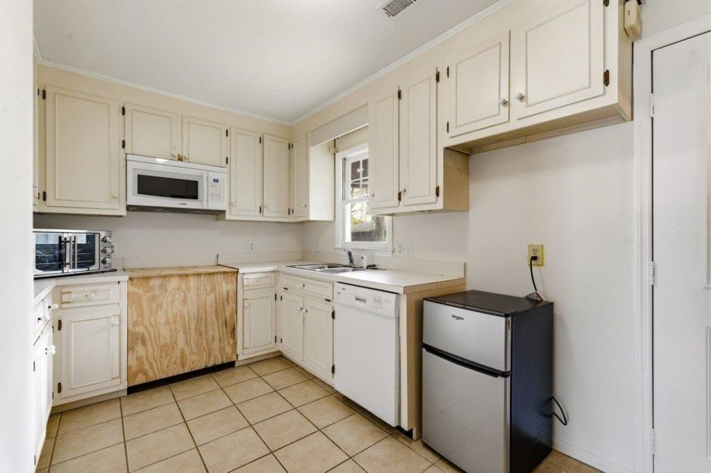 1508 Elm St. Photo 19