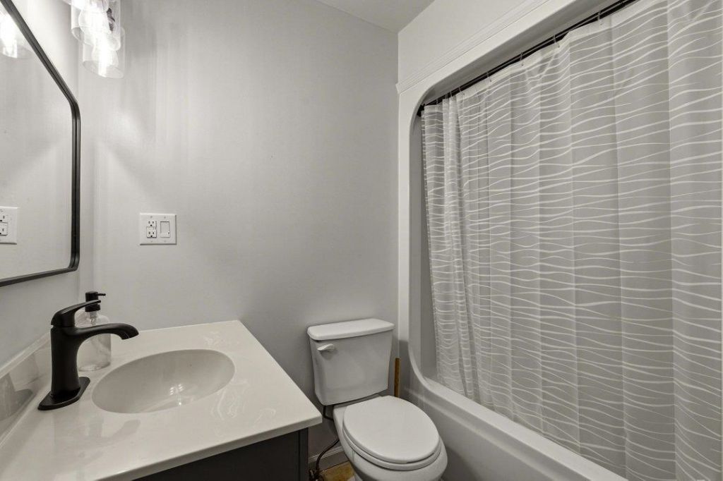 1508 Elm St. Photo 24