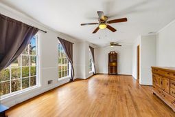 1508 Elm St. photo 4