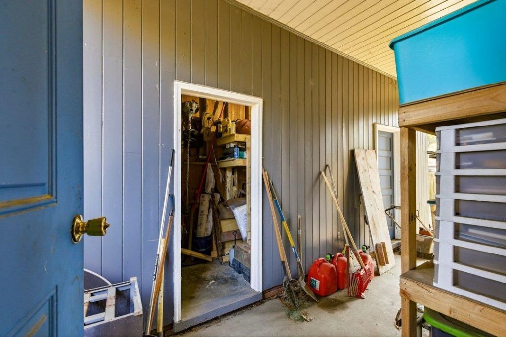 1508 Elm St. Photo 32