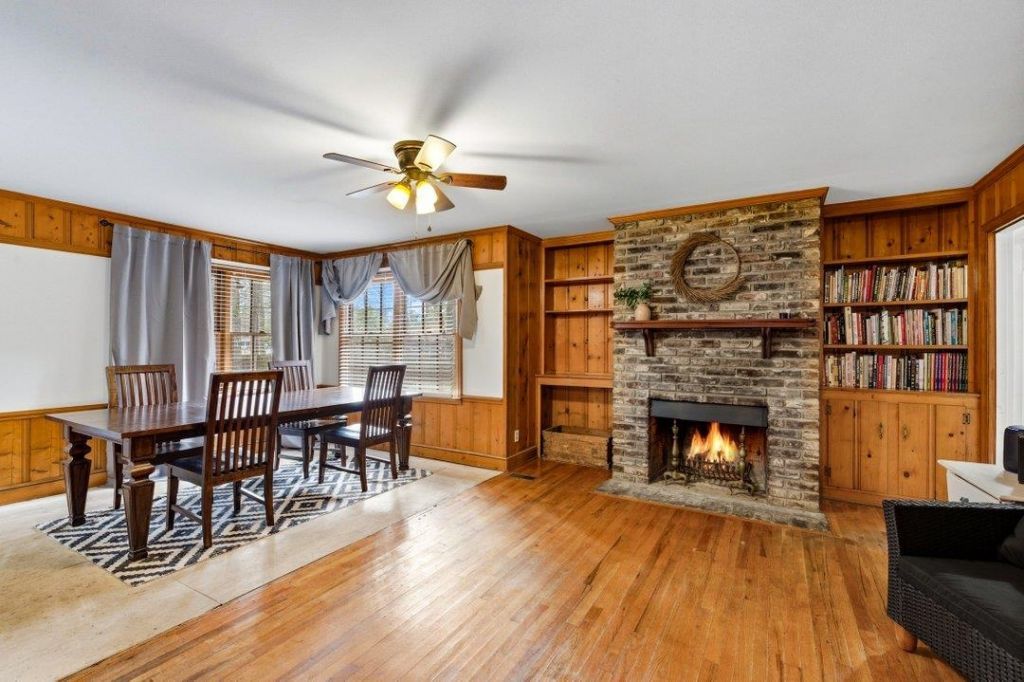 1508 Elm St. Photo 8