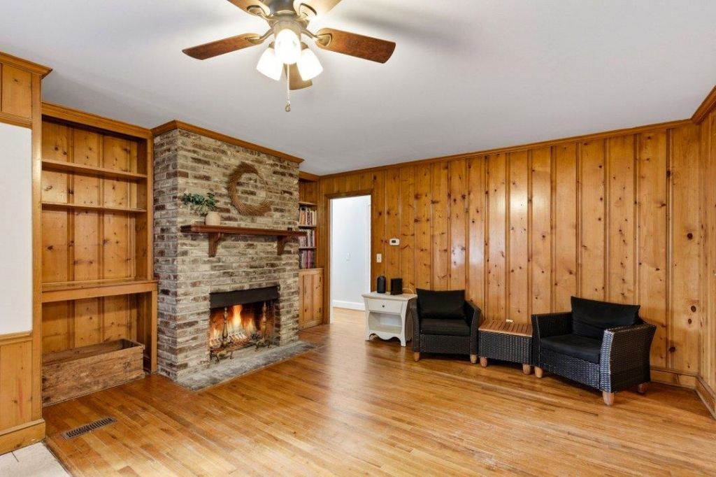 1508 Elm St. Photo 9