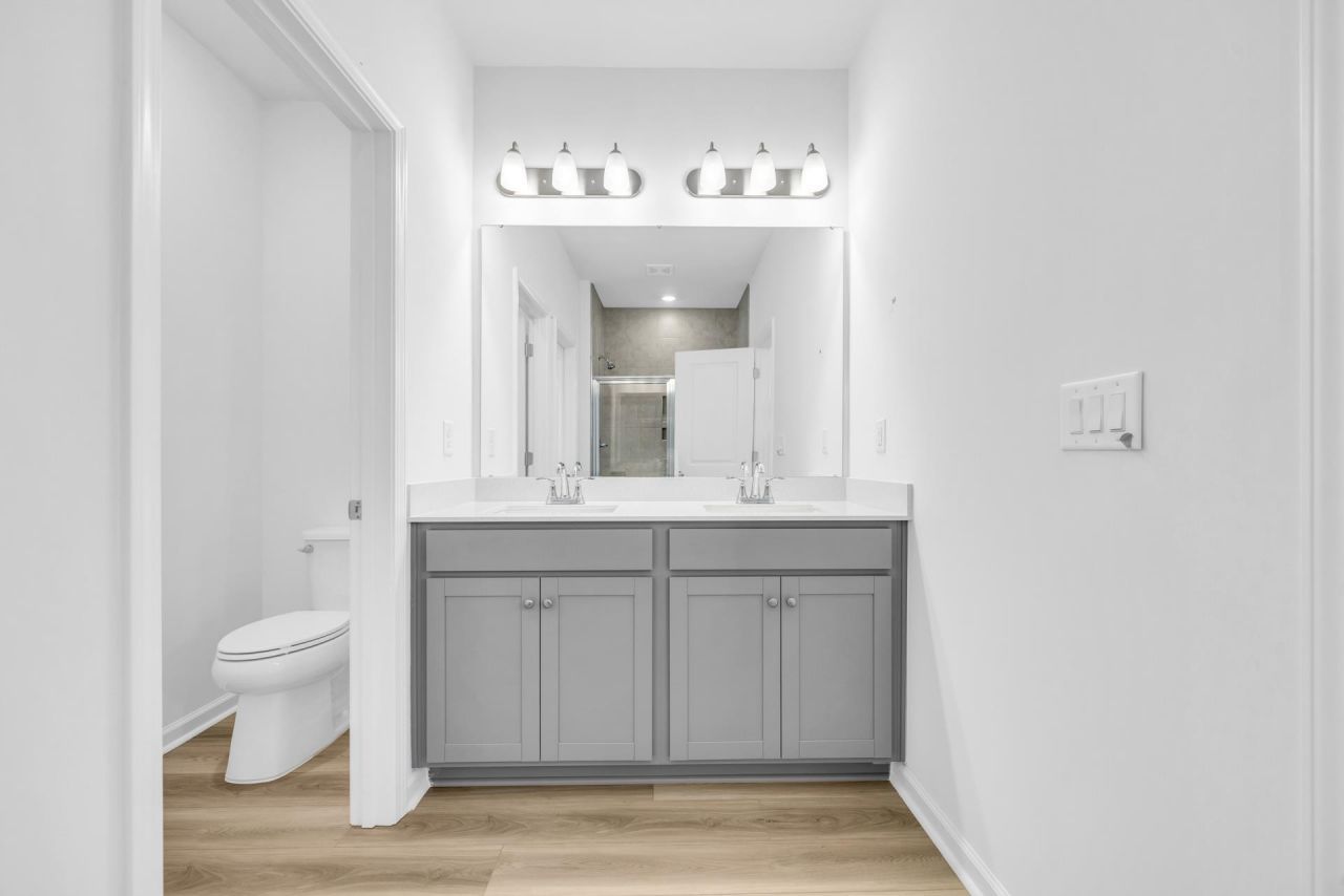 431 Joseph St Photo 14