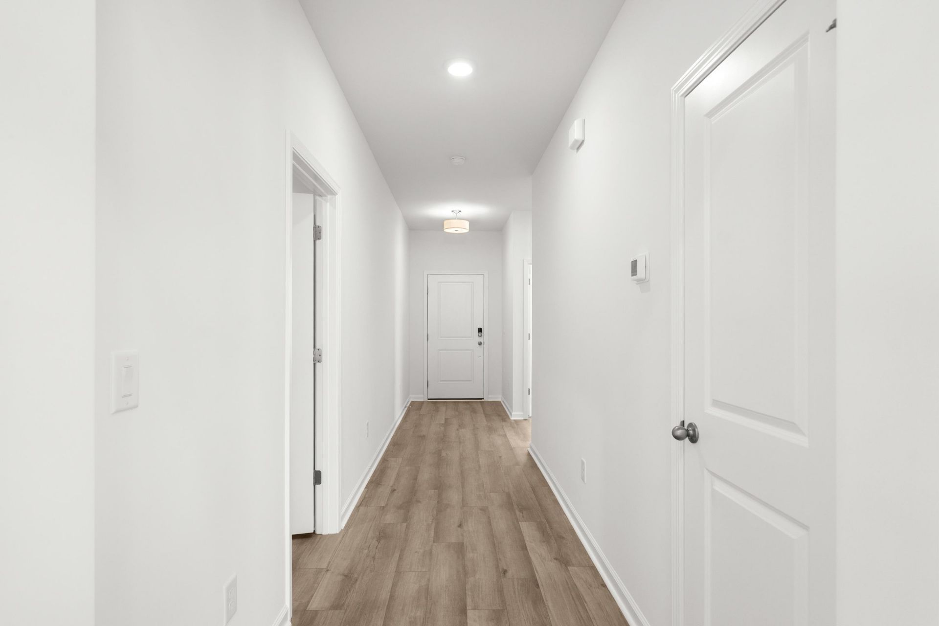431 Joseph St Photo 5
