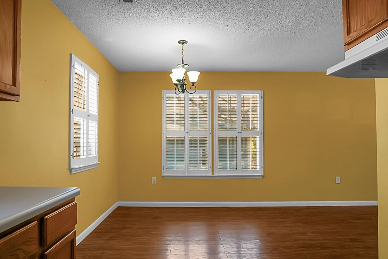 415 & 420 Huwel Drive Photo 12