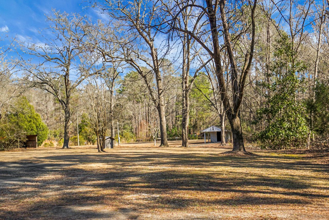 415 & 420 Huwel Drive Photo 26