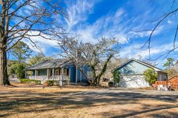 415 & 420 Huwel Drive photo 4