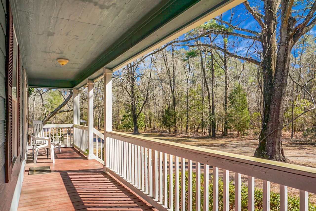 415 & 420 Huwel Drive Photo 6