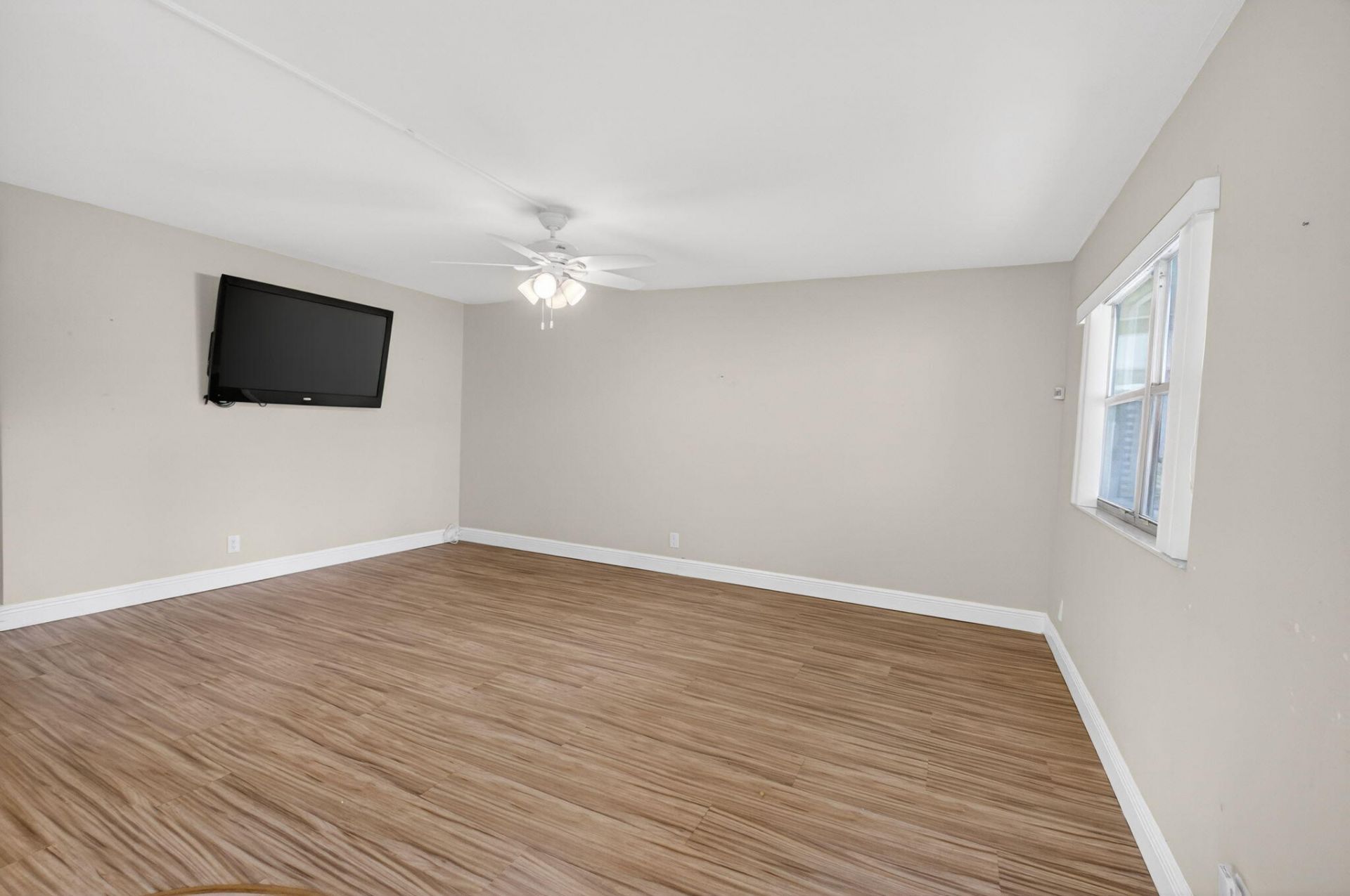 204 Flanders E, Delray Beach, FL 33484 Photo