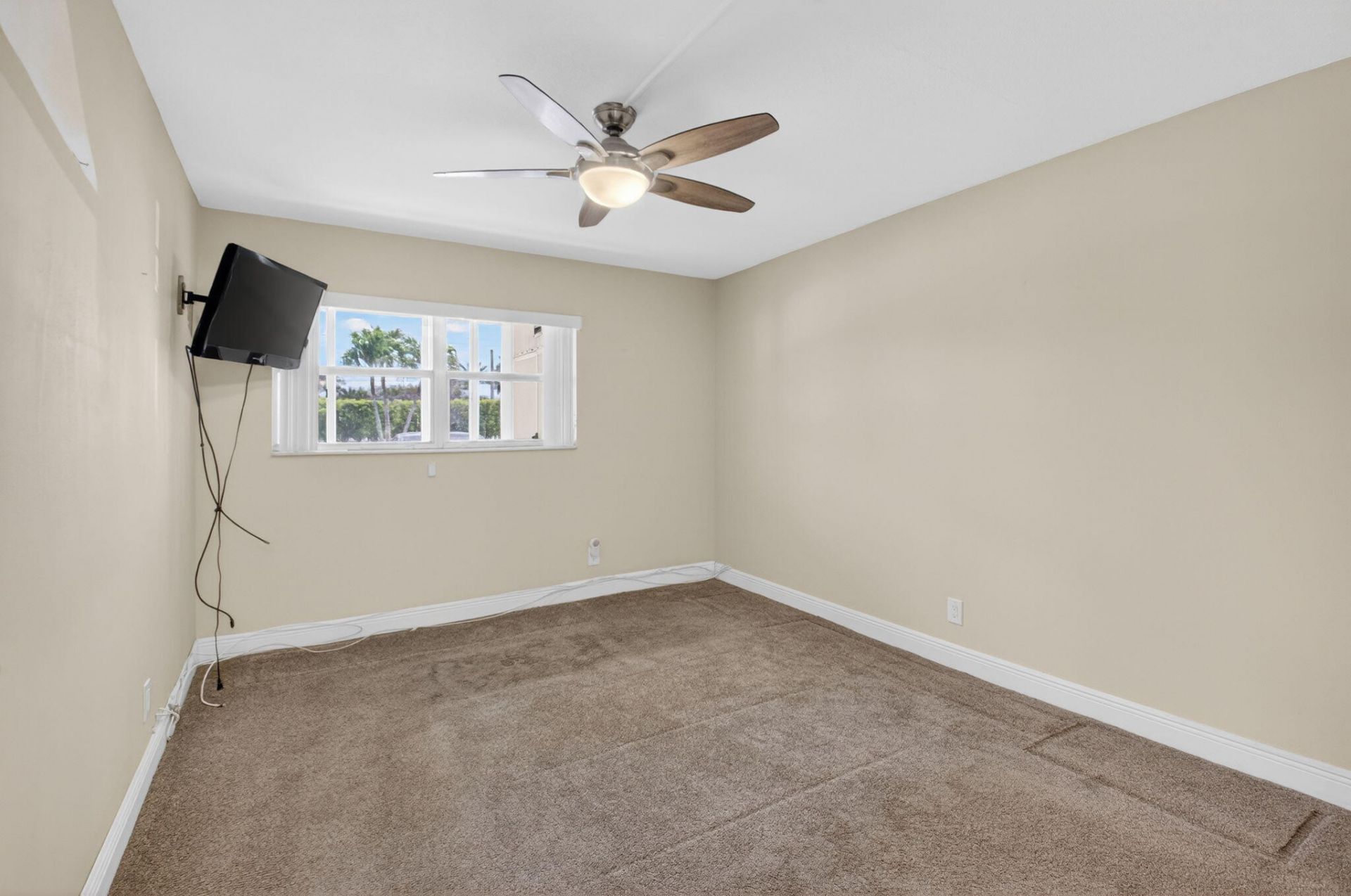204 Flanders E, Delray Beach, FL 33484 Photo