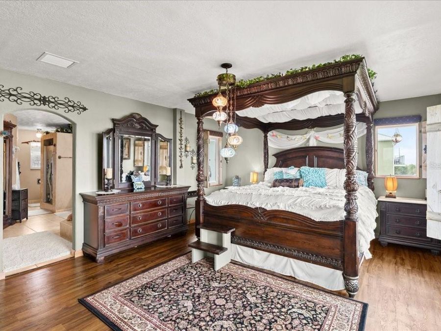 Property Image 60