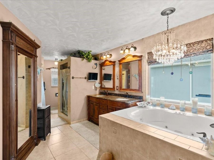 Property Image 62
