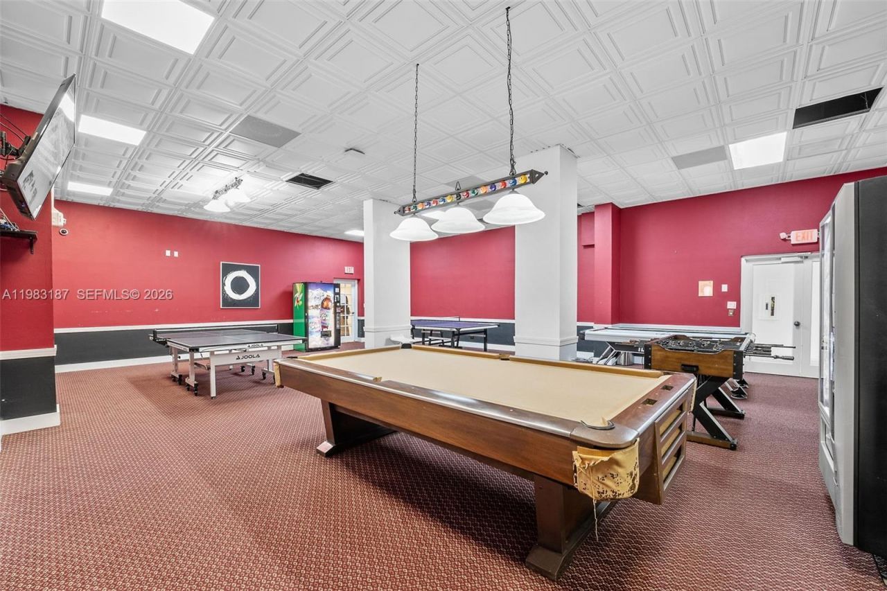 230 S 174th St , Unit 2202, Sunny Isles Beach, FL 33160 Photo