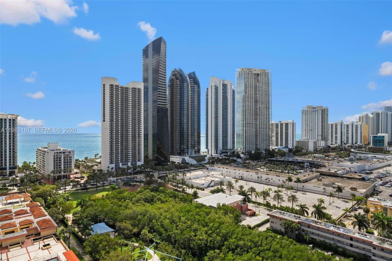 230 S 174th St , Unit 2202, Sunny Isles Beach, FL 33160 Photo