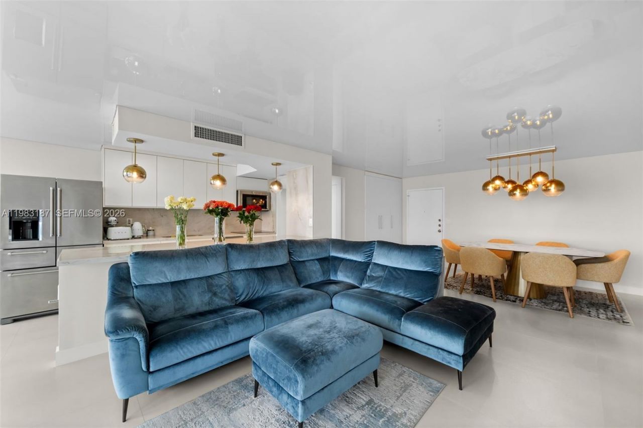 230 S 174th St , Unit 2202, Sunny Isles Beach, FL 33160 Photo