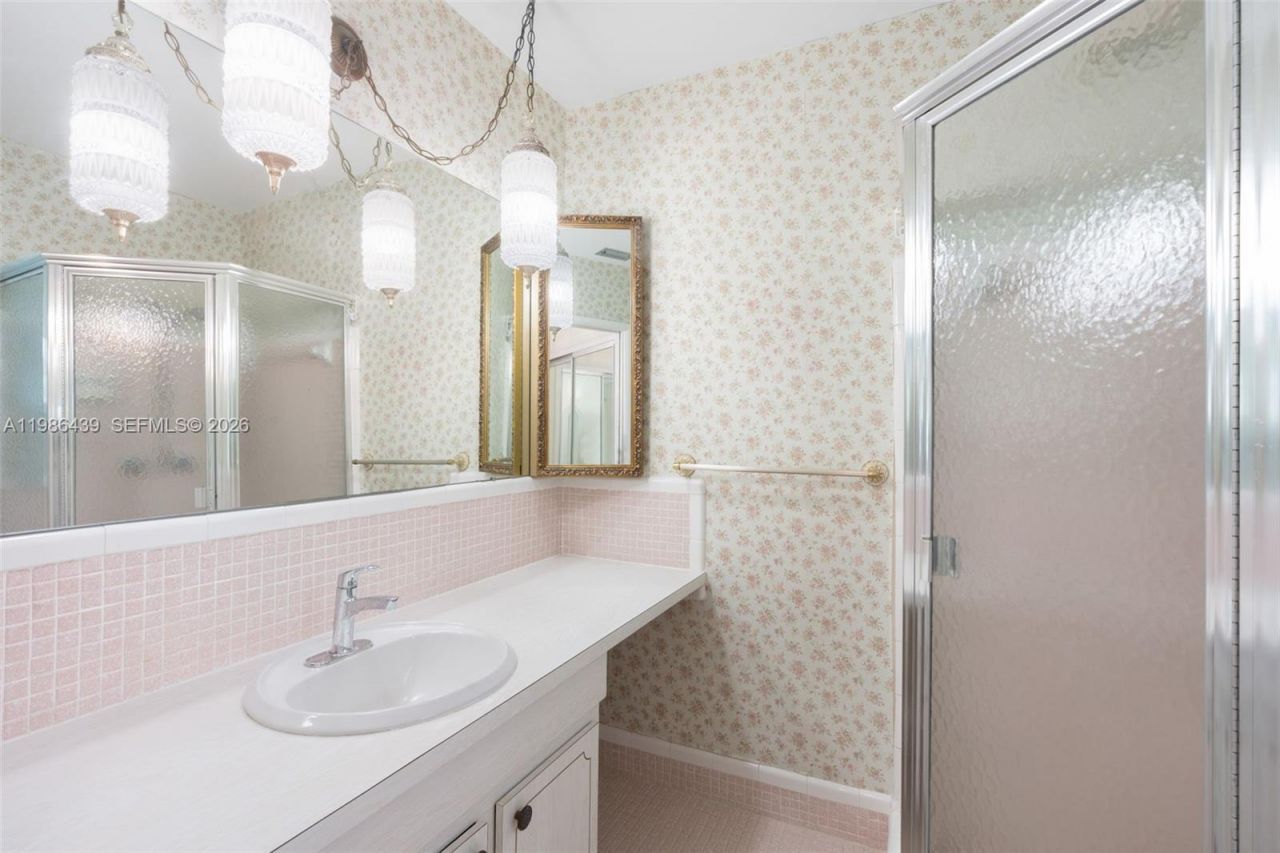 815 SW 50th Ter , Margate, FL 33068 Photo