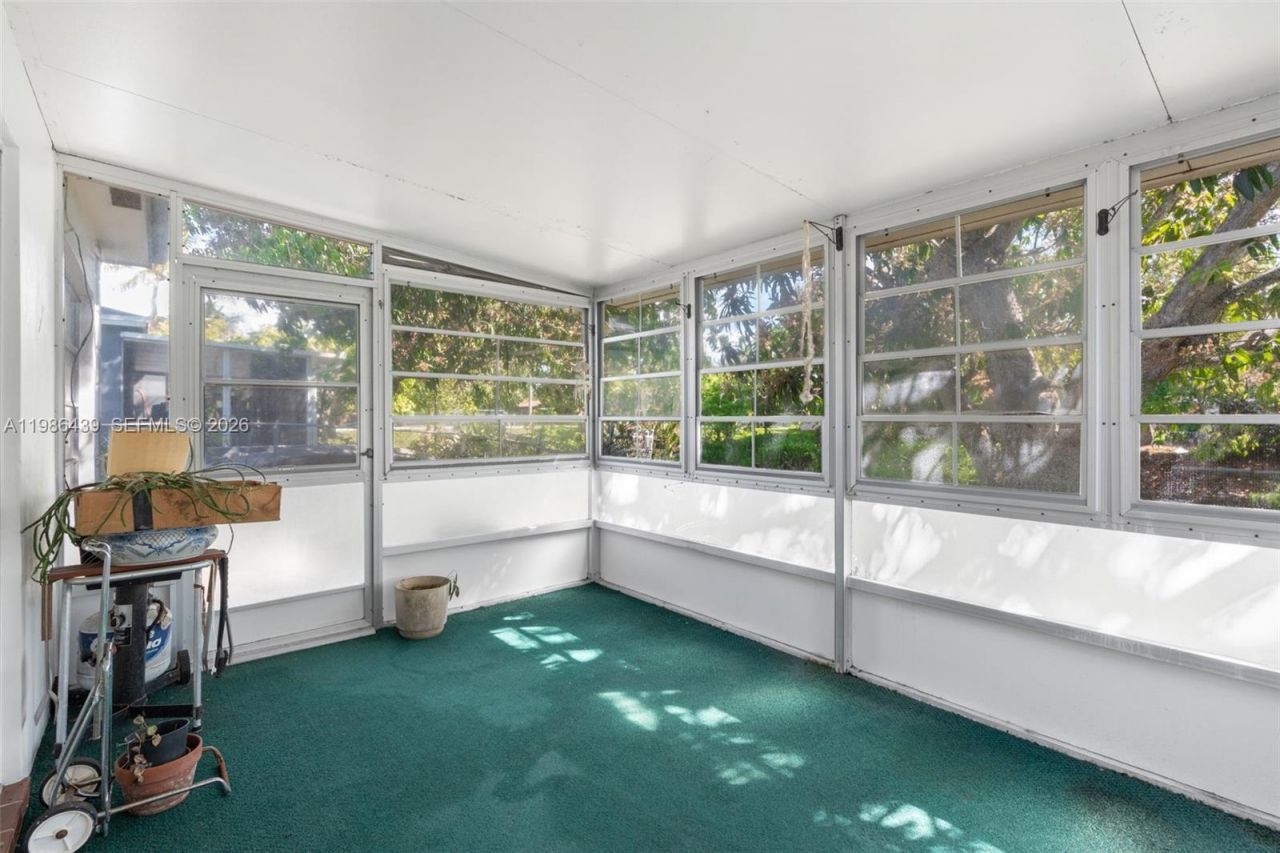 815 SW 50th Ter , Margate, FL 33068 Photo