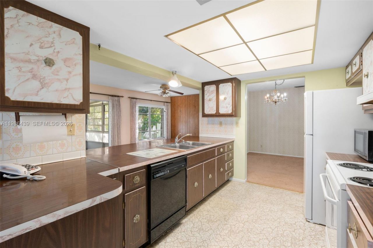 815 SW 50th Ter , Margate, FL 33068 Photo