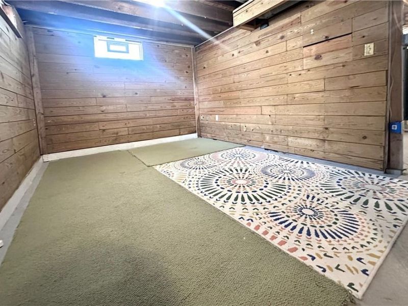 6832 Murray Ridge Road, Elyria, OH 44035 Photo 12