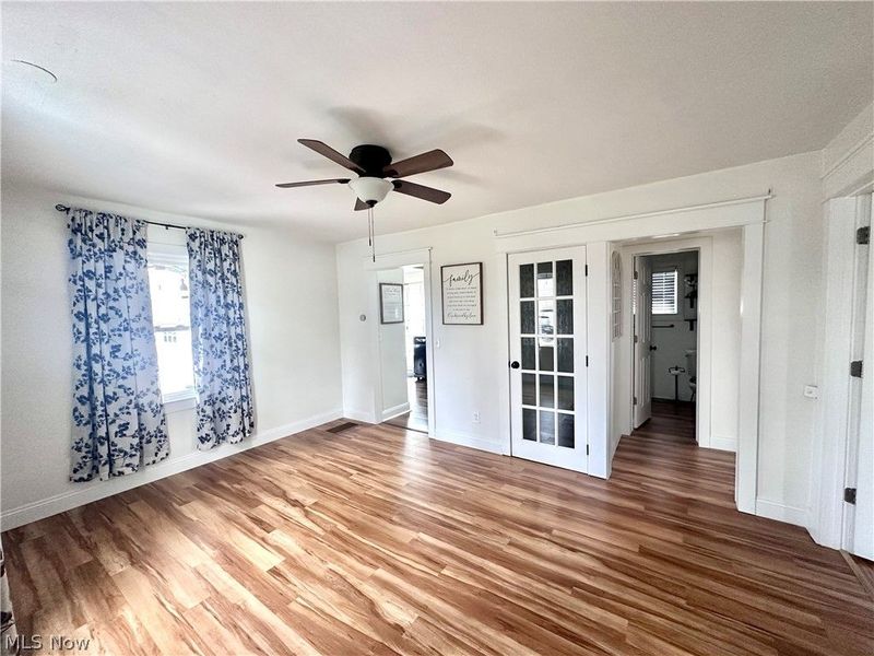 6832 Murray Ridge Road, Elyria, OH 44035 Photo 3