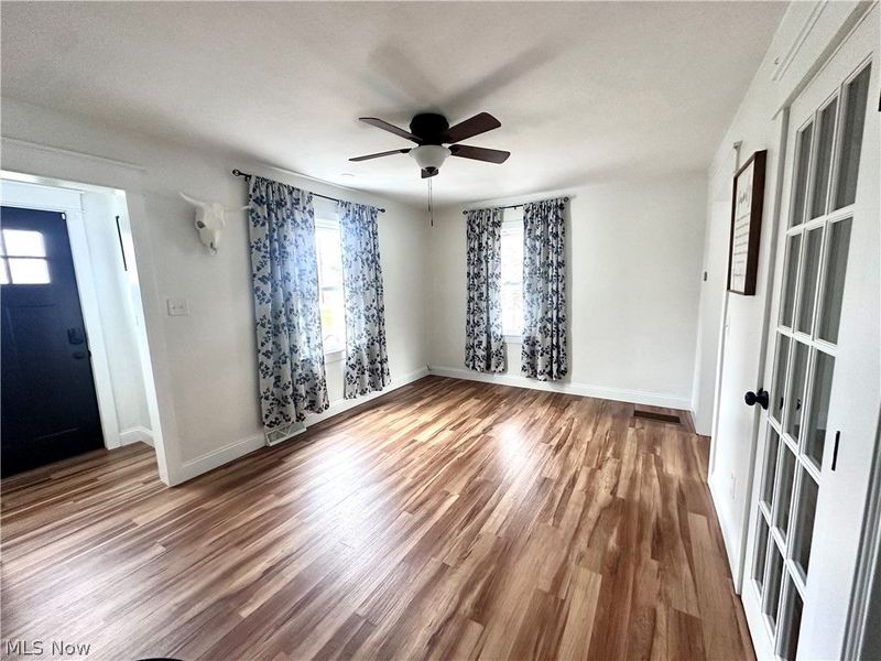 6832 Murray Ridge Road, Elyria, OH 44035 Photo 4