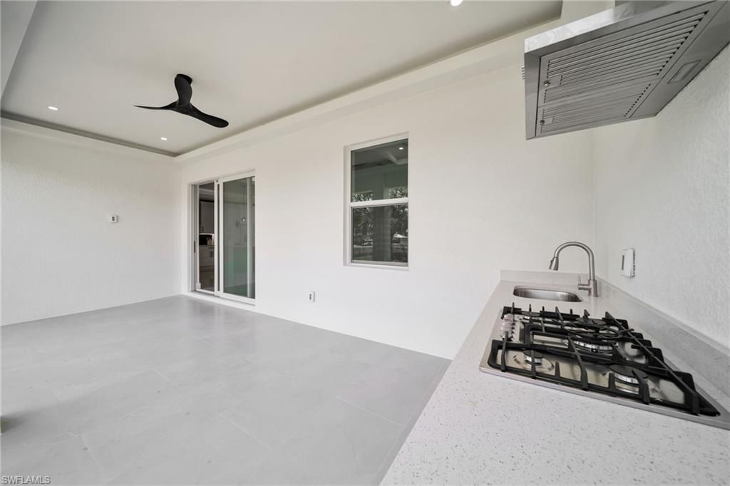 100 Denis Ave N, Lehigh Acres, FL 33971 Photo