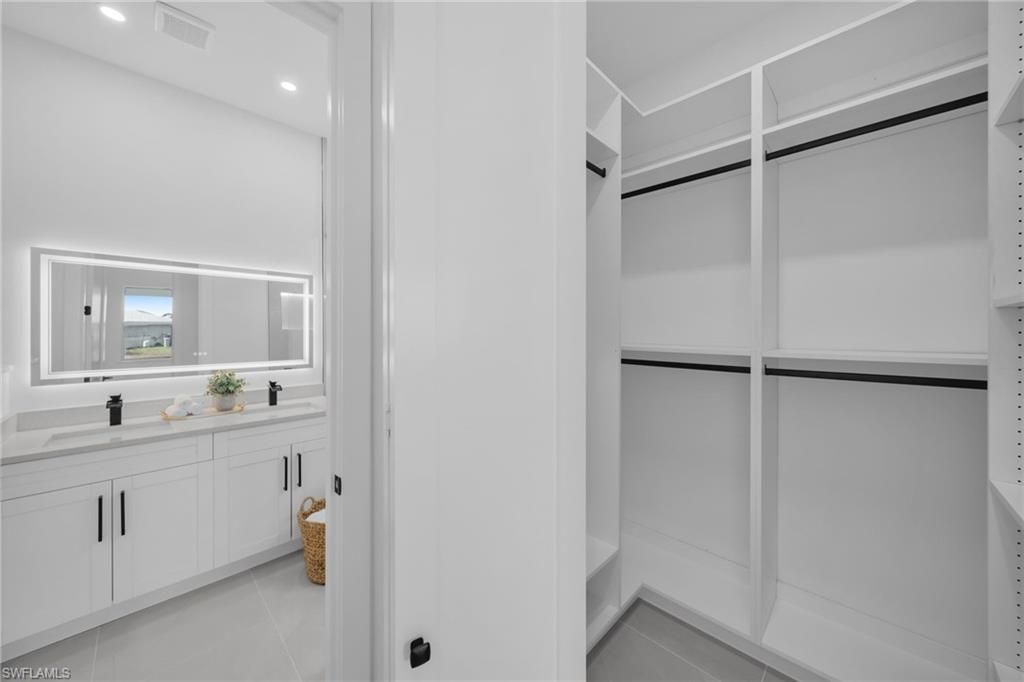 100 Denis Ave N, Lehigh Acres, FL 33971 Photo